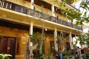 Kubu B'dauh Homestay  Kuta